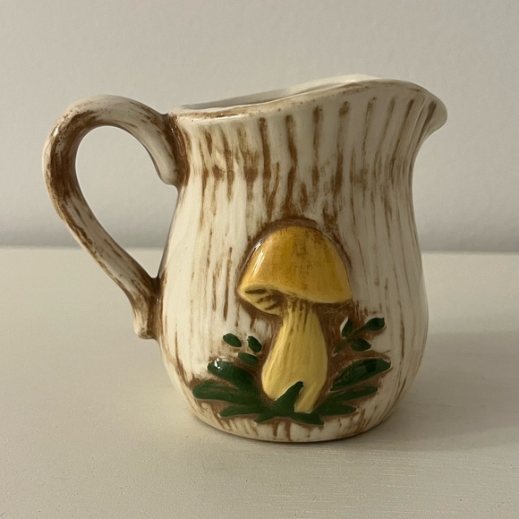 Vintage Mushroom Studio Pottery Creamer Pitcher Decor - Picture 3 of 11